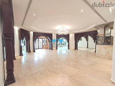 Luxury 6 Bedroom Duplex Villa with Spacious Garden in Mishref