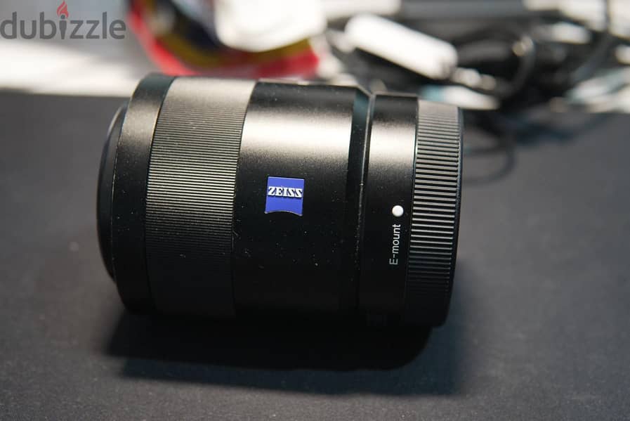 sony 55mm F1.8 zeiss lens 2