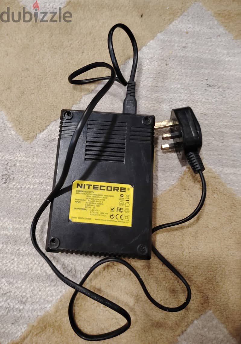 NITECORE Battery Charger 1