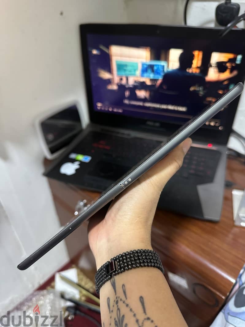 Ipad 8th generation 1