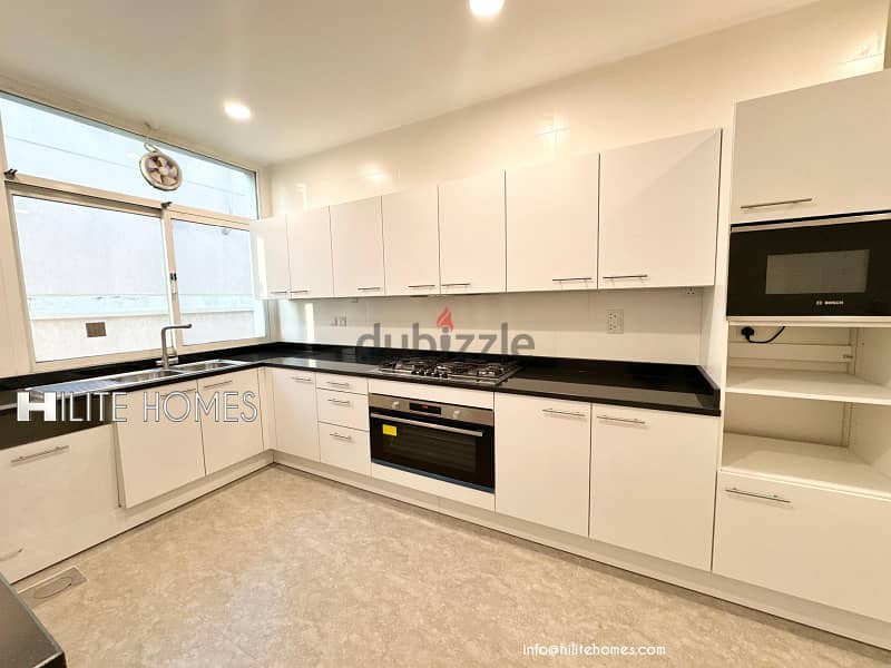Four Bedroom floor with Balcony for rent in salwa 4