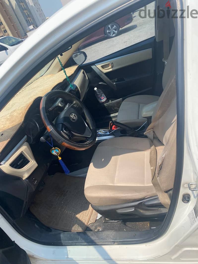 Toyota Corolla 2015 3