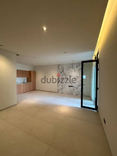 Semi-furnished apartment with balcony for rent in Jabriya