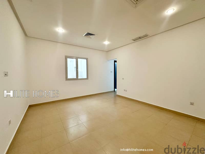 Triplex with Pool for rent in Zahara 2