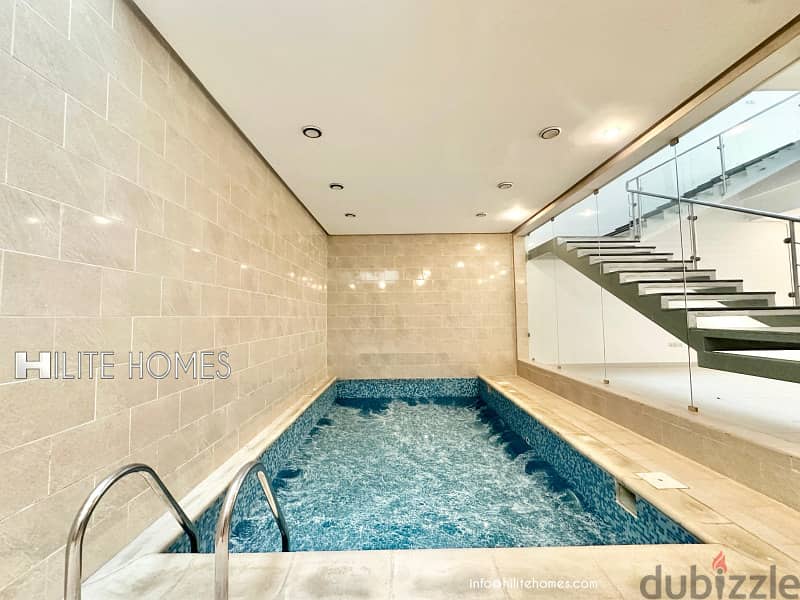 Triplex with Pool for rent in Zahara 8