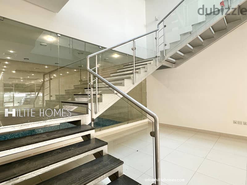 Triplex with Pool for rent in Zahara 9