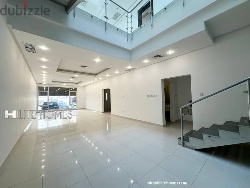 Triplex with Pool for rent in Zahara 11