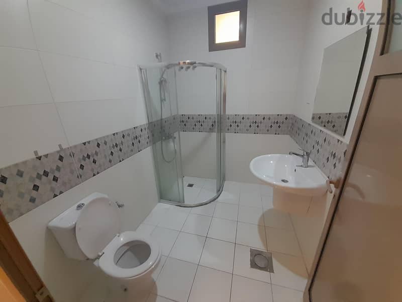 Sabah Al-Ahmad = 3 Bedrooms Balcony Super Deluxe Apartment 7