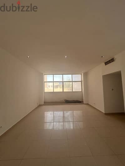 Apartment for rent in Salmiya