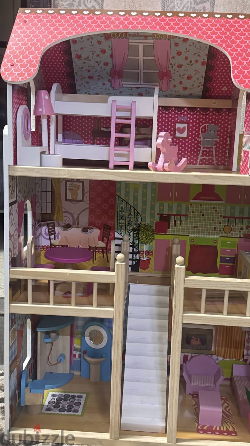 Wooden Doll house big size 4