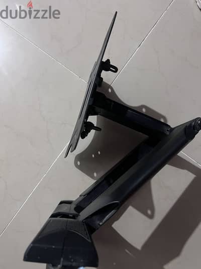 Gecko tv stand movable adjustable till 55 inch