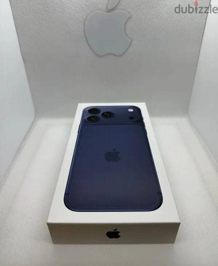 Apple - iPhone 17 pro max 512GB Deep Blue. 2