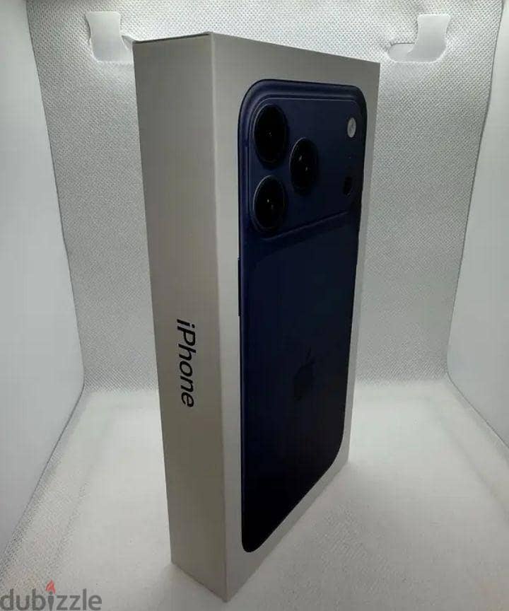 Apple - iPhone 17 pro max 512GB Deep Blue. 5