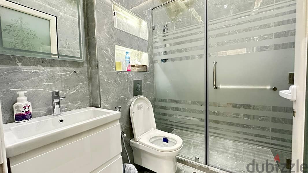 Modern 2 bedroom Furnished in Mishref 4
