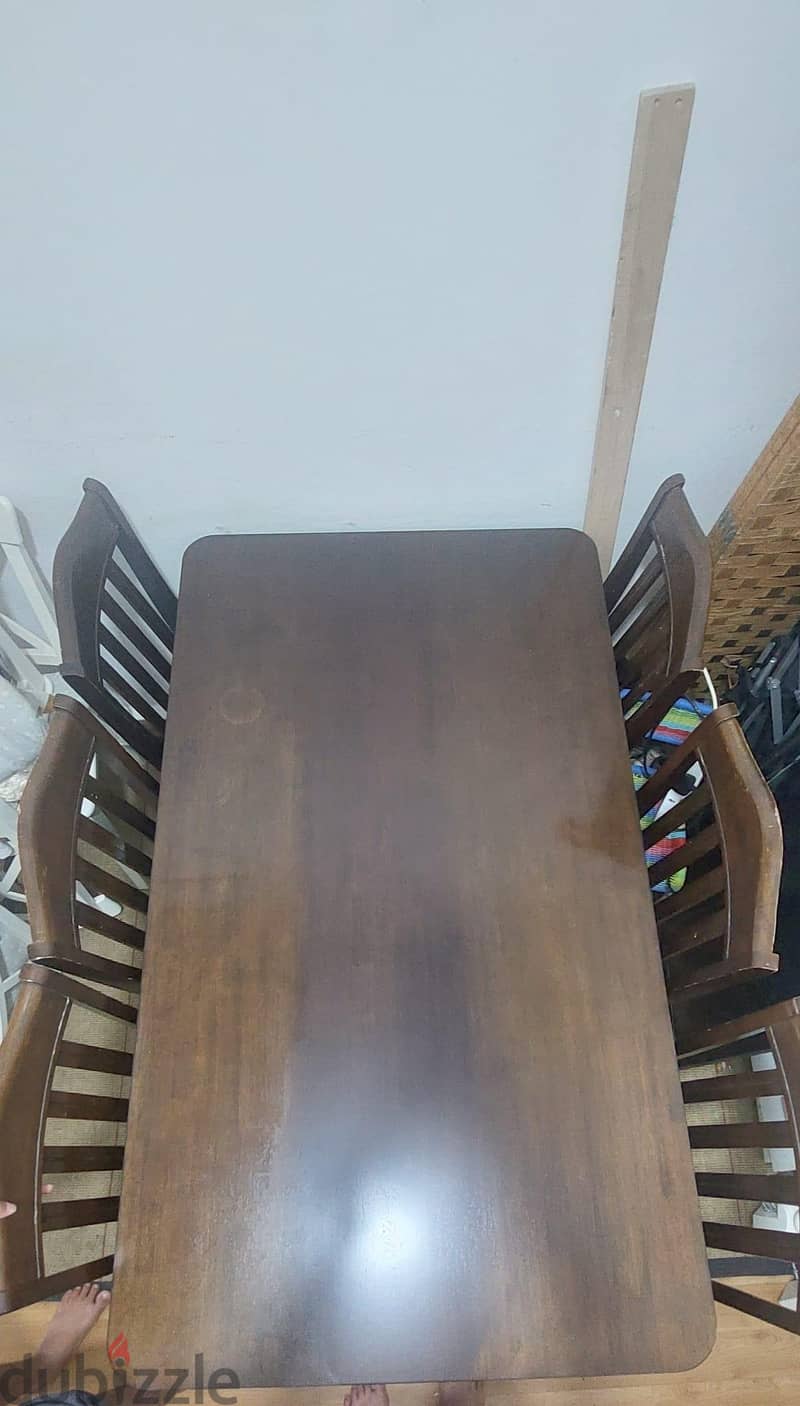 DINING TABLE FOR SALE 1