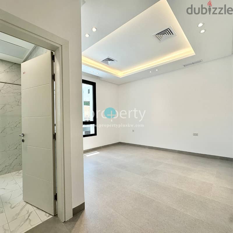 Three bedroom apartment for Rumaithya ,Close to Salmiya Garden 8
