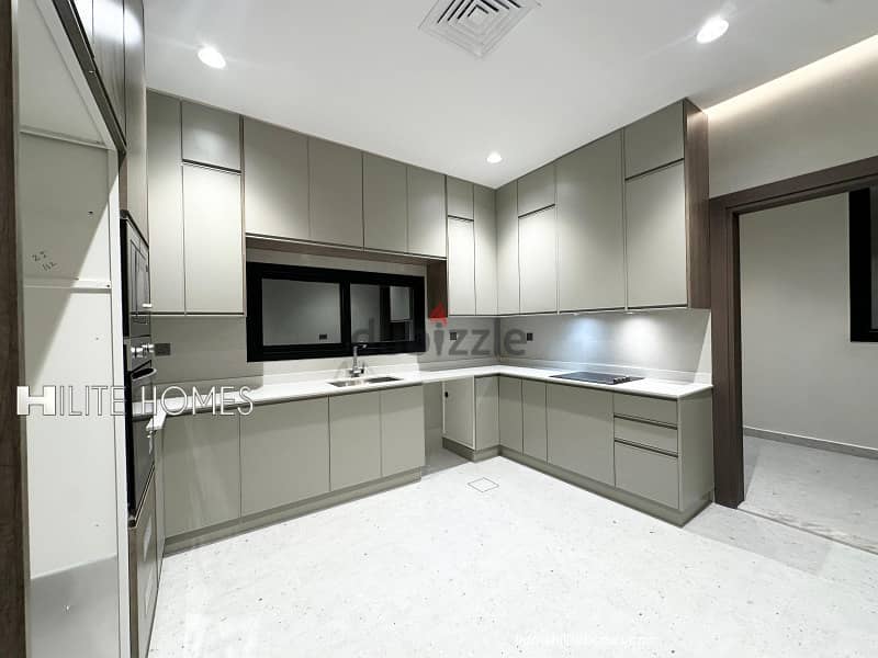 Brand new Four Bedroom floor for rent in Bayan 6