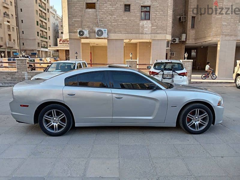 Dodge Charger RT 2012 Full option 6