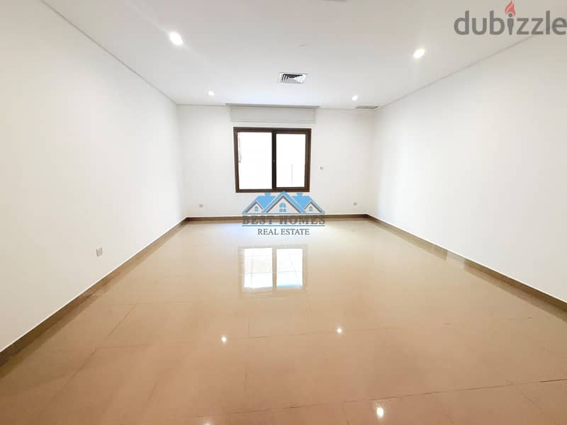 Huge 4 Bedroom Ground Floor Apartment with Private Entrance in Salwa 9