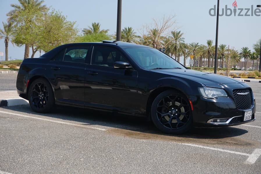 Chrysler 300S 2020 6