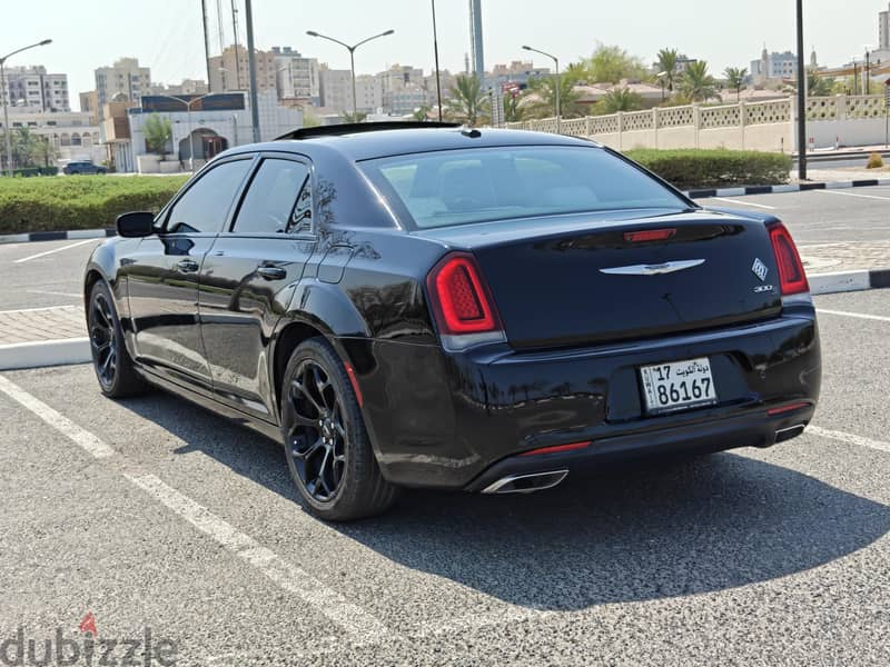 Chrysler 300S 2020 9