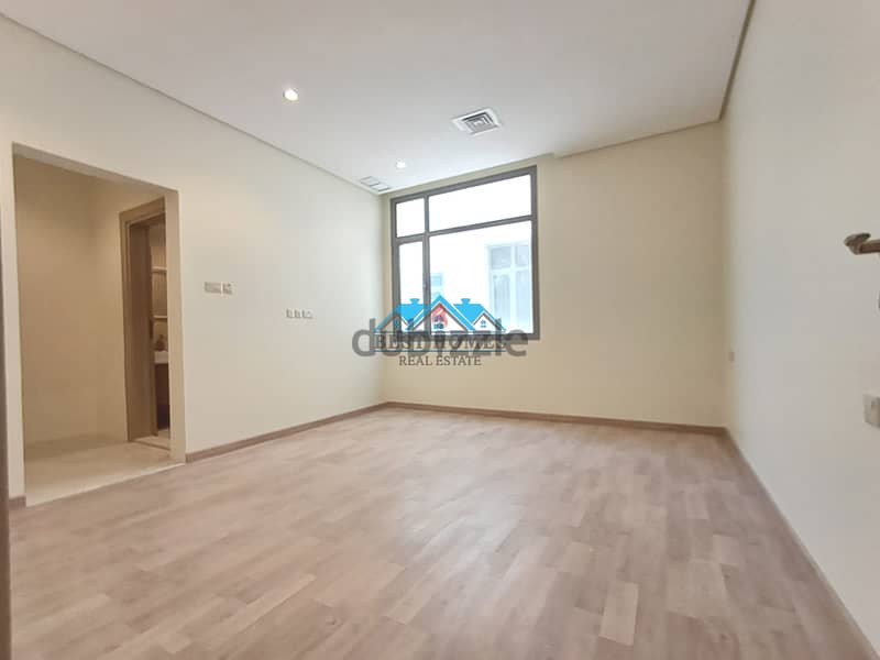 Luxury 4 Master Bedroom Single Floor Apartment in Qortuba 1