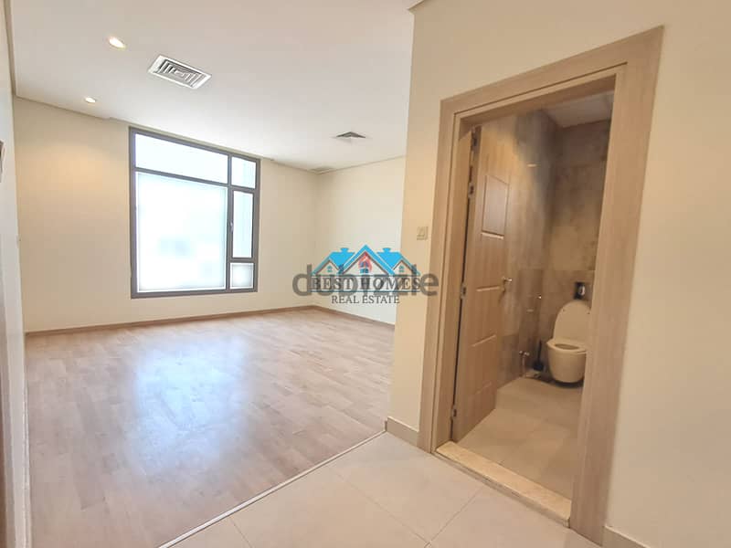 Luxury 4 Master Bedroom Single Floor Apartment in Qortuba 2