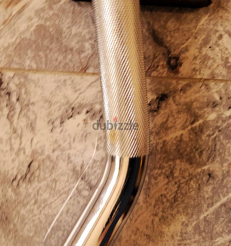 Squat Barbell- Olympic Size (50mm) - Welded with Sponge Pad 2