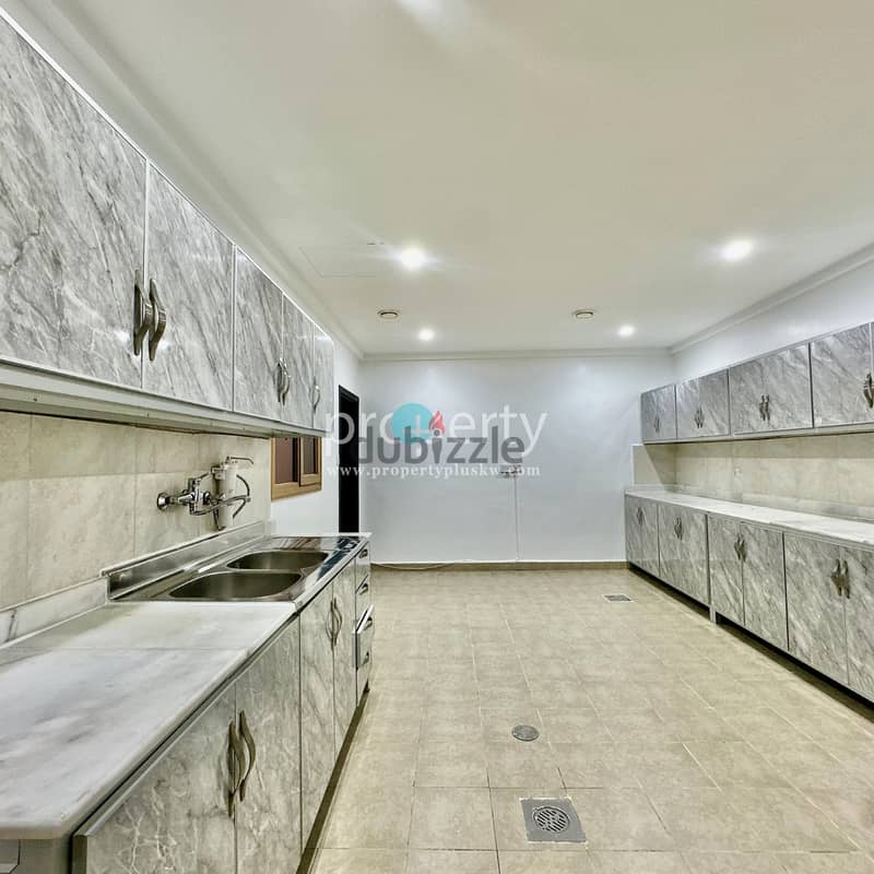 5 bedroom basement floor for rent in Siddeeq 1