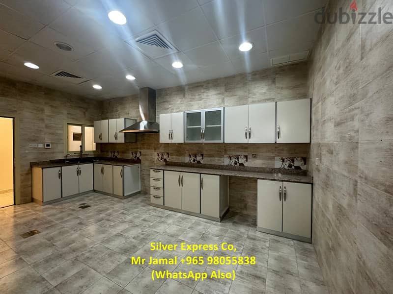 4 Spacious Bedroom Ground Villa Floor in Abu Fatira. 6