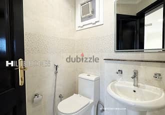 Three bedroom Seaview apartment with balcony for rent in Shaab 10