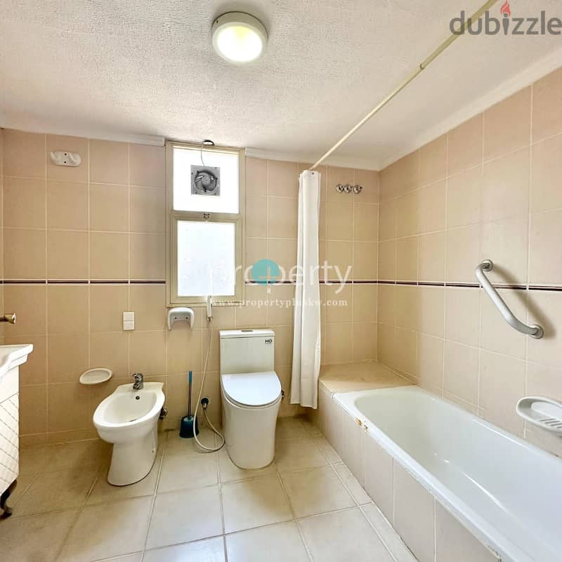 4 bedroom floor for rent in Jabriya 9
