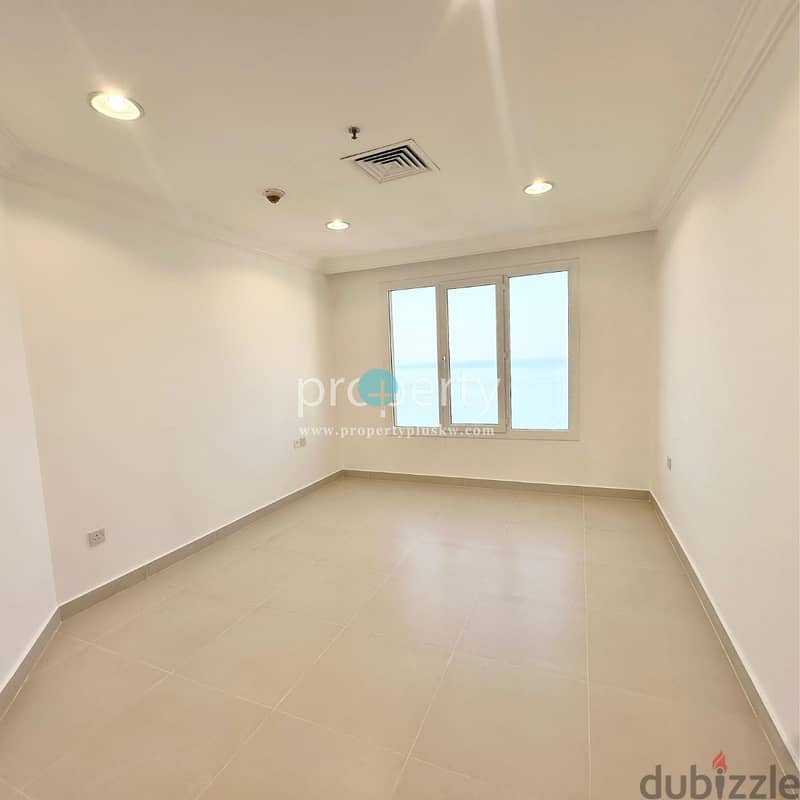 3 bedroom Seaview apartment with balcony for rent in Shaab Al bahari 5