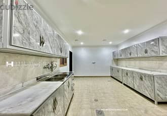 Five bedroom basement floor for rent in Siddeeq 6