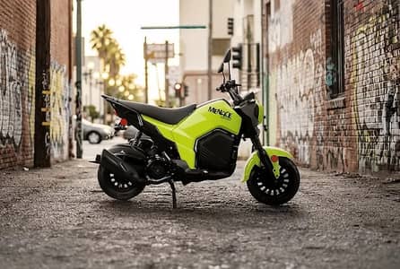 MENACE 200cc EFI Motorcycle GY6 Automatic CVT, Digital Dash, LED Light
