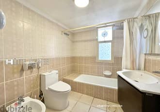 Four bedroom floor for rent in Jabriya 7
