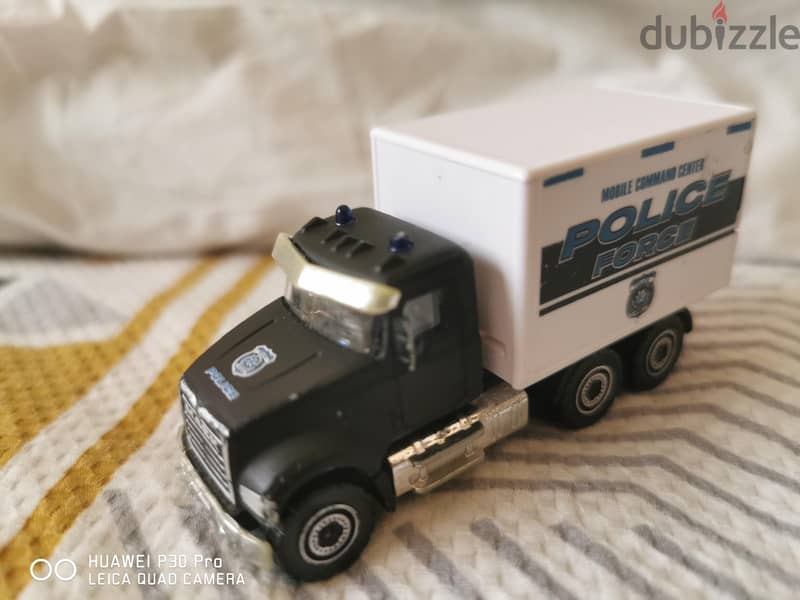 Mojorette Mack Granite Police Force 1