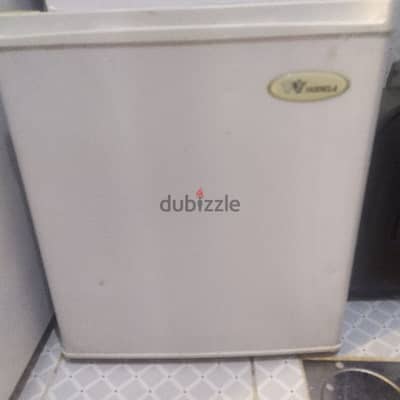 Small Size Refrigerators White Colour