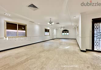 Four bedroom floor with private entrance for rent in Jabriya 2