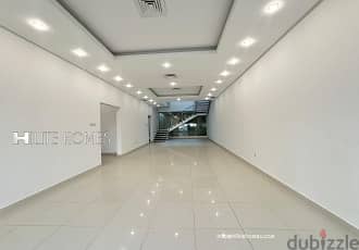 Triplex with Pool for rent in Zahara 1