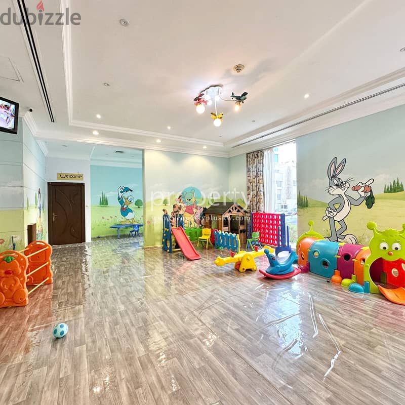 3 bedroom Seaview apartment with balcony for rent in Shaab Al bahari 11