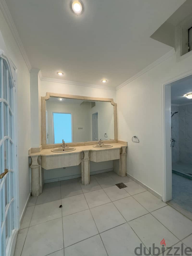 3-Story Villa for Rent in Qurtuba 15
