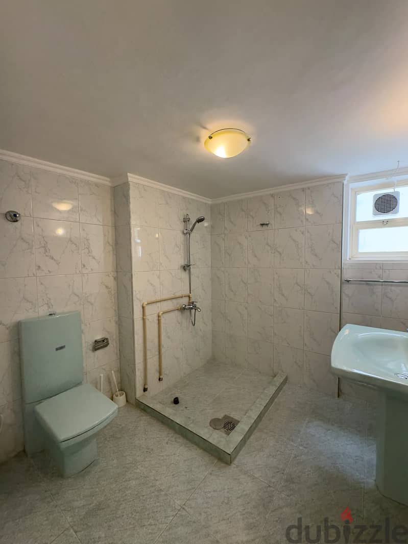 3-Story Villa for Rent in Qurtuba 16