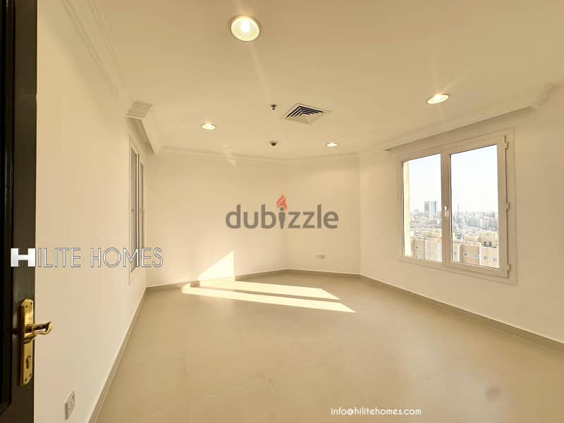 Three bedroom Seaview apartment with balcony for rent in Shaab 3