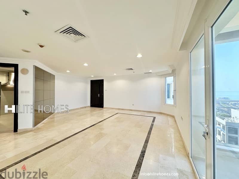 Three bedroom Seaview apartment with balcony for rent in Shaab 9