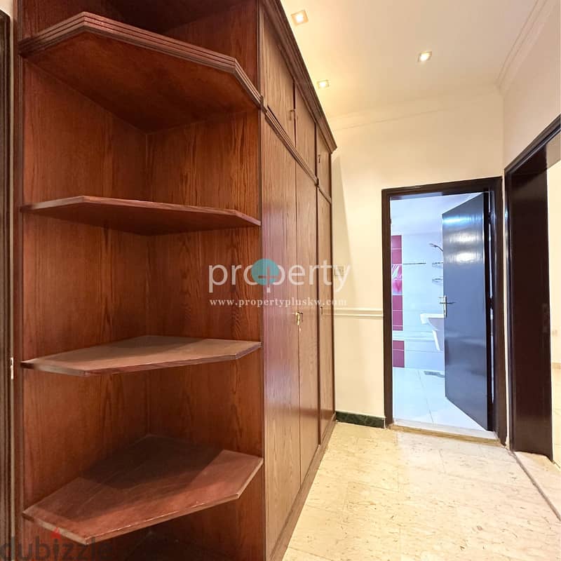 4 bedroom floor with private entrance for rent in Jabriya 11