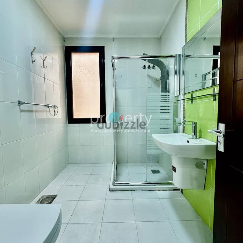 Triplex Villa for rent in Rumaithya, Kuwait 1