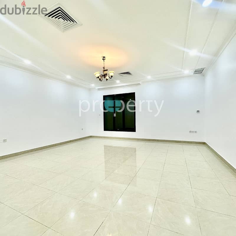 Triplex Villa for rent in Rumaithya, Kuwait 2