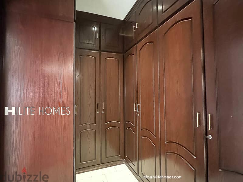 Four bedroom floor with private entrance for rent in Jabriya 9