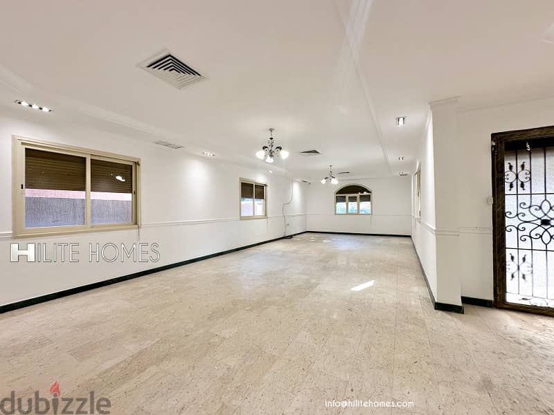 Four bedroom floor with private entrance for rent in Jabriya 14